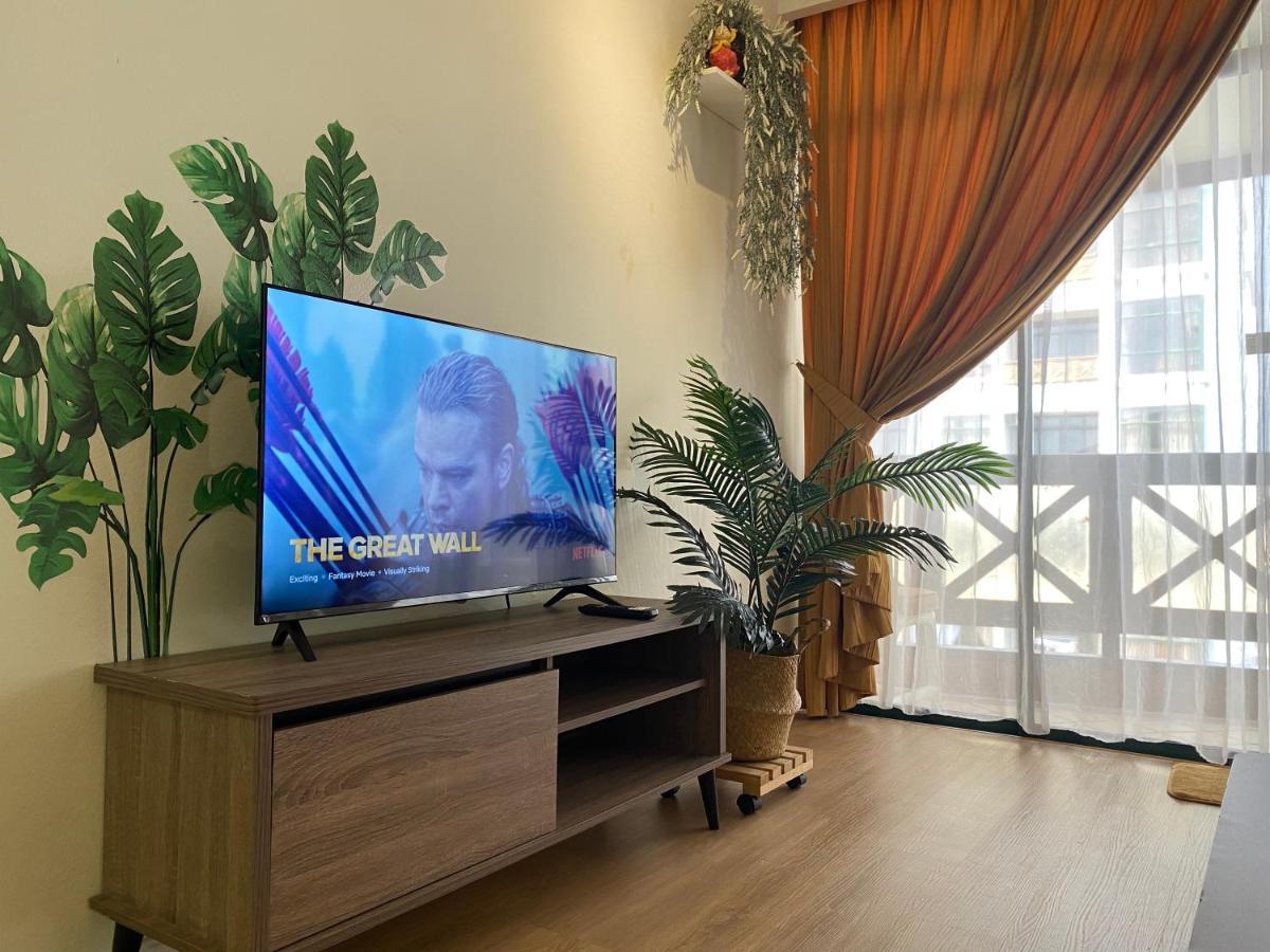 Lovely 1-Bedroom Condo With Facilities Malacca Exterior photo